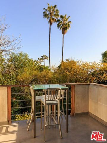 14622 Valley Vista Boulevard, Sherman Oaks, CA 91403