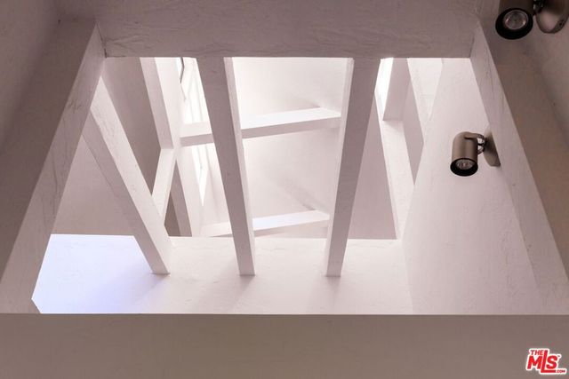 14622 Valley Vista Boulevard, Sherman Oaks, CA 91403