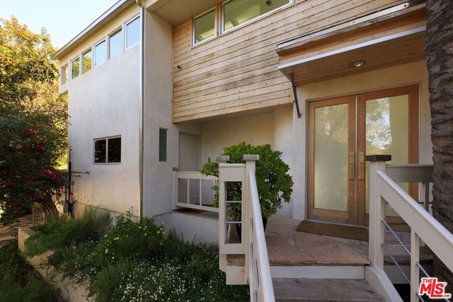 14622 Valley Vista Boulevard, Sherman Oaks, CA 91403