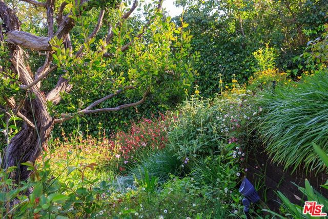 14622 Valley Vista Boulevard, Sherman Oaks, CA 91403