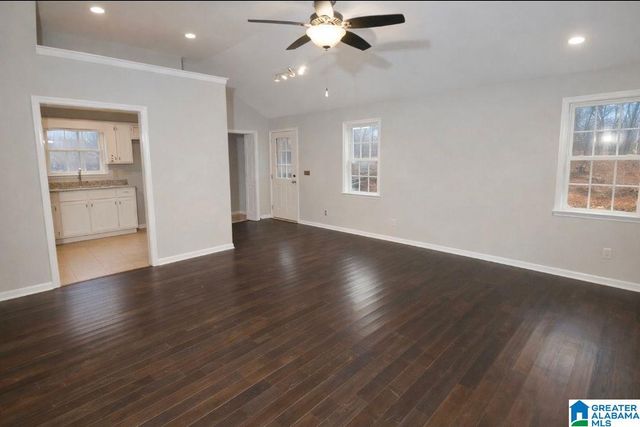 1047 POPLAR TRAIL, Warrior, AL 35180