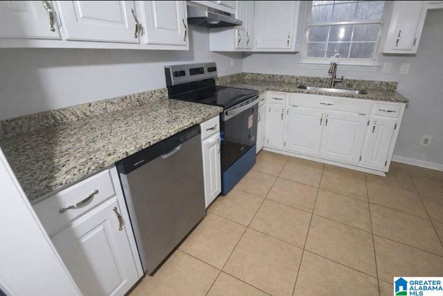 1047 POPLAR TRAIL, Warrior, AL 35180