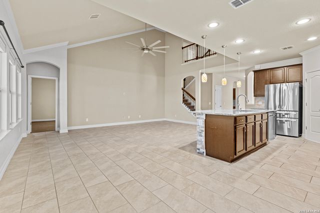 4925 Battle Lake, Schertz, TX 78108