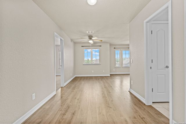 4925 Battle Lake, Schertz, TX 78108