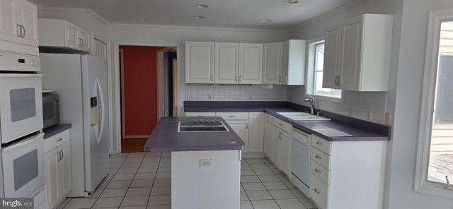 221 WINCHESTER DR, Centreville, MD 21617