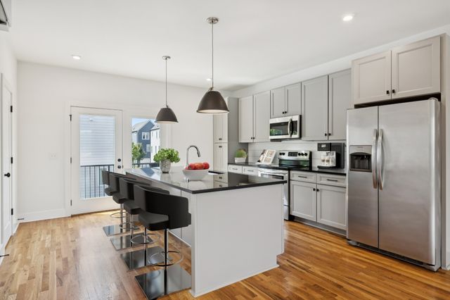 6006 Sterling St, Nashville, TN 37209