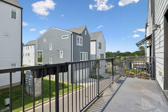 6006 Sterling St, Nashville, TN 37209