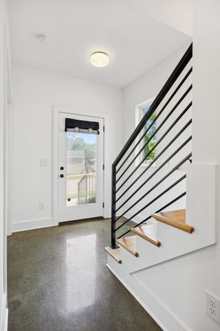 6006 Sterling St, Nashville, TN 37209