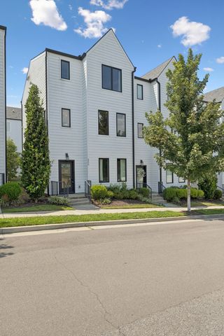 6006 Sterling St, Nashville, TN 37209