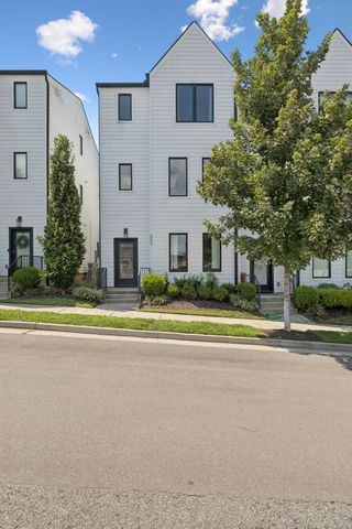 6006 Sterling St, Nashville, TN 37209