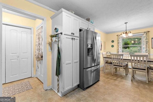 6326 South Skyline Drive, Douglasville, GA 30135