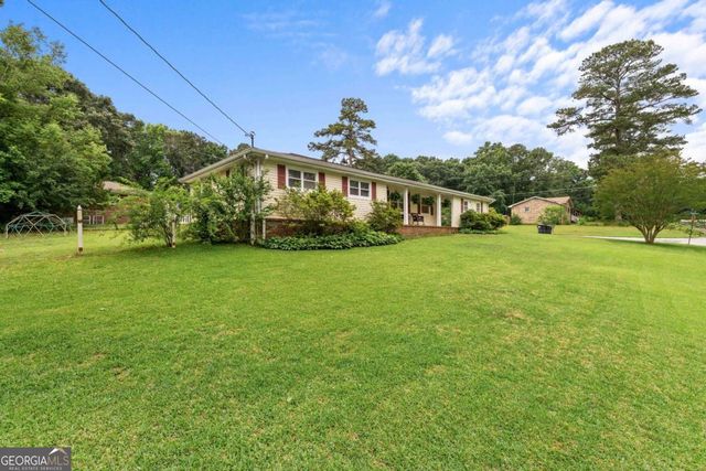 6326 South Skyline Drive, Douglasville, GA 30135