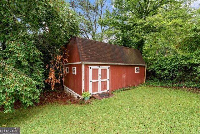 6326 South Skyline Drive, Douglasville, GA 30135