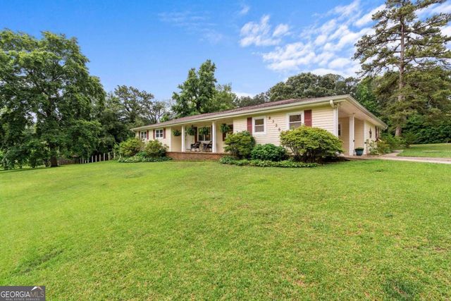 6326 South Skyline Drive, Douglasville, GA 30135