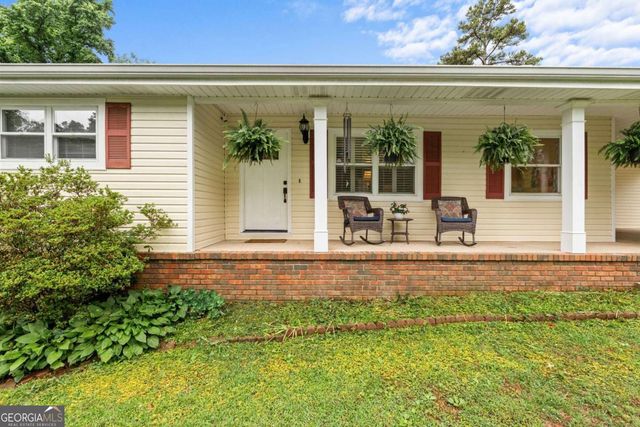 6326 South Skyline Drive, Douglasville, GA 30135