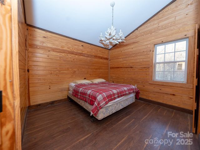 506 Rocky Acres Road, Canton, NC 28716