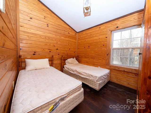 506 Rocky Acres Road, Canton, NC 28716