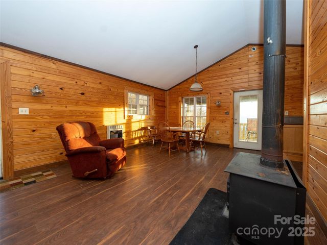 506 Rocky Acres Road, Canton, NC 28716