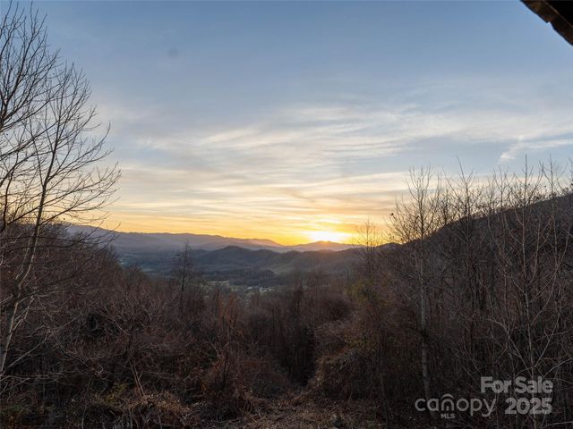 506 Rocky Acres Road, Canton, NC 28716