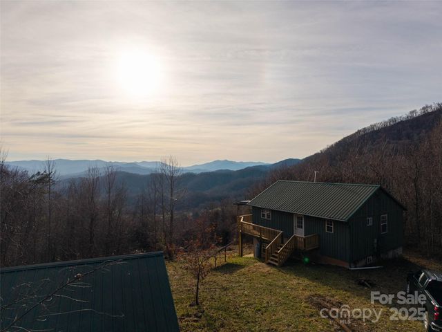 506 Rocky Acres Road, Canton, NC 28716