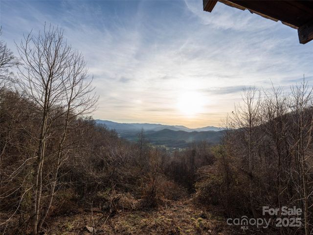 506 Rocky Acres Road, Canton, NC 28716