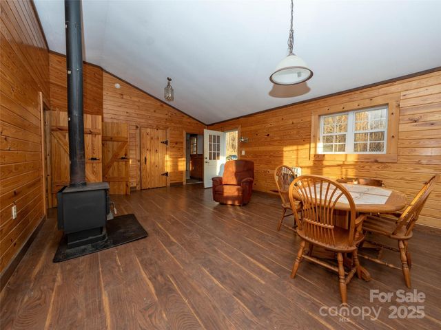506 Rocky Acres Road, Canton, NC 28716
