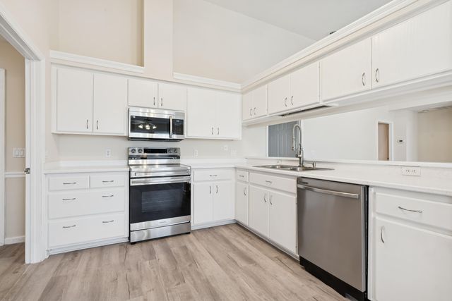 117 Nautical Way, Panama City Beach, FL 32413