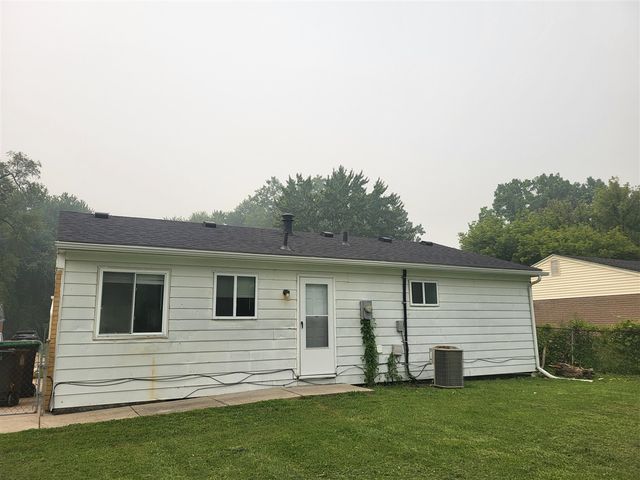 15985 Wellington Street, Taylor, MI 48180