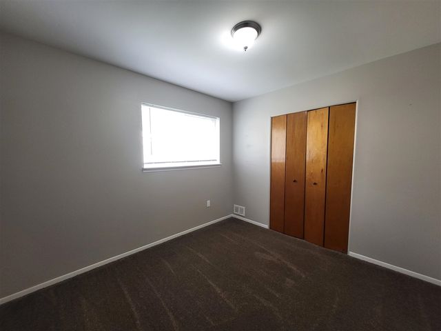 15985 Wellington Street, Taylor, MI 48180