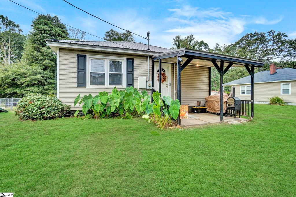 306 Rice Road, Easley, SC 29640