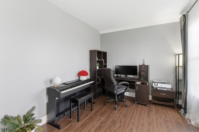 104 Hockenbury Dr, Glen Gardner Boro, NJ 08826