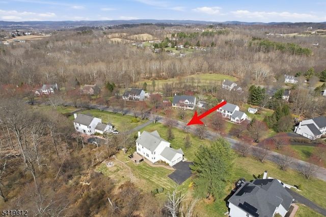 104 Hockenbury Dr, Glen Gardner Boro, NJ 08826