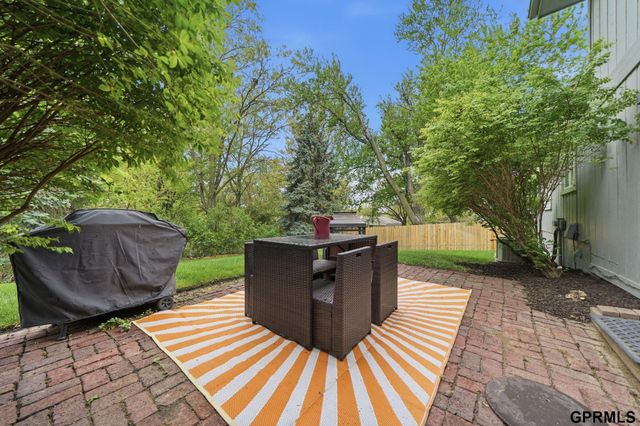 14227 Woolworth Circle, Omaha, NE 68144