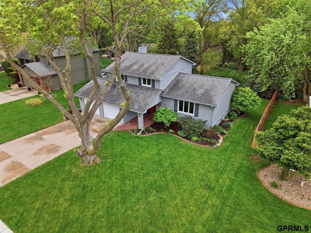 14227 Woolworth Circle, Omaha, NE 68144