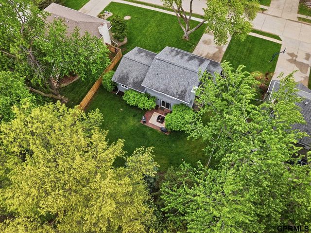 14227 Woolworth Circle, Omaha, NE 68144