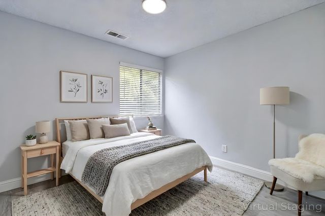 2244 N Prospect Avenue, Fresno, CA 93722
