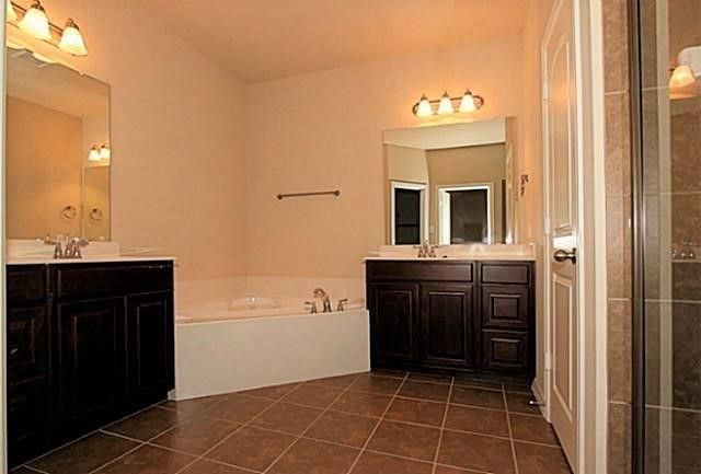 3739 Venice Drive, Irving, TX 75038