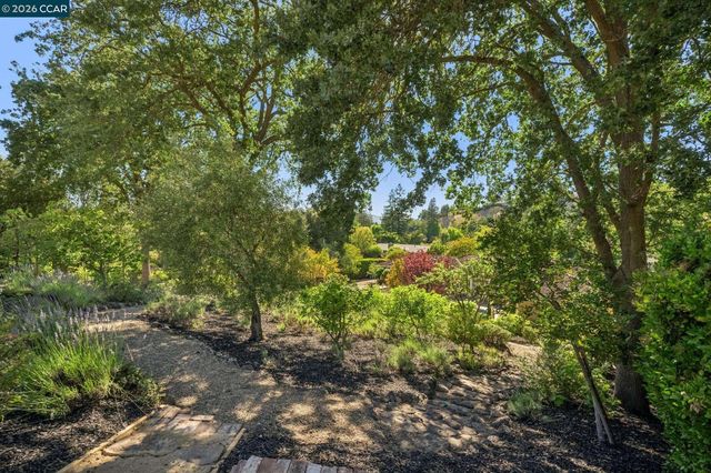 3211 Stone Valley Road, Alamo, CA 94507