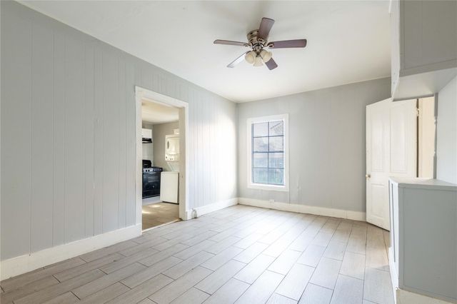 1509 J H Clouser Street, Galveston, TX 77550