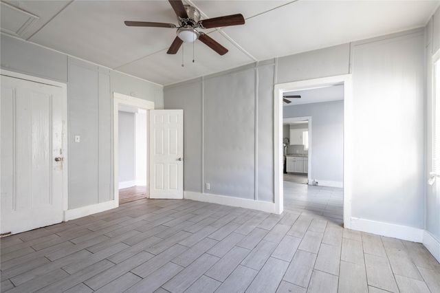 1509 J H Clouser Street, Galveston, TX 77550