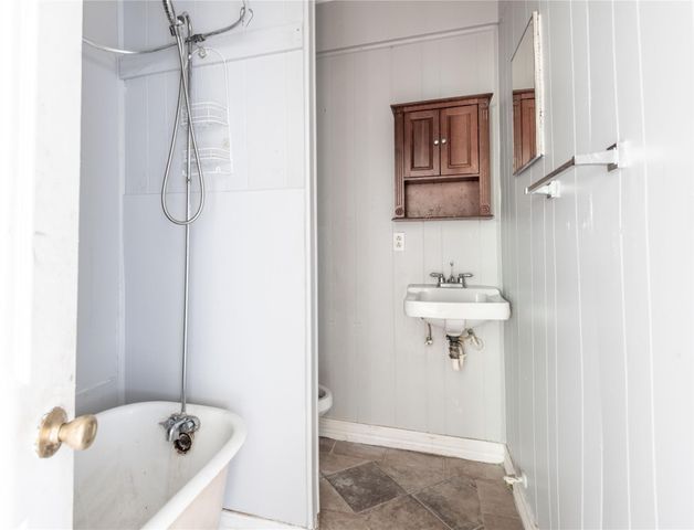 1509 J H Clouser Street, Galveston, TX 77550