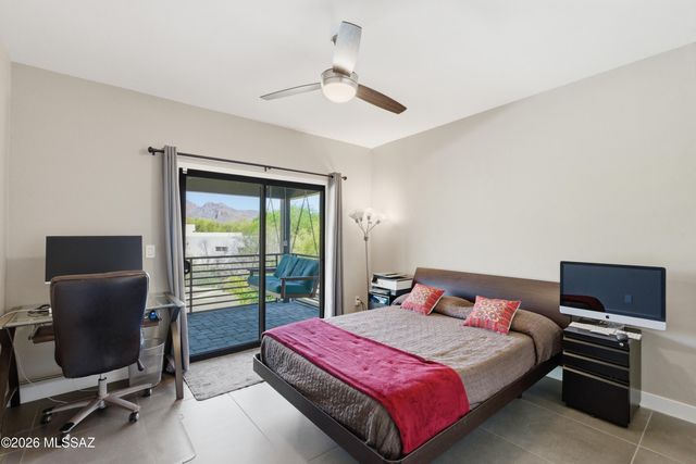 5700 N Paseo Otono, Tucson, AZ 85750