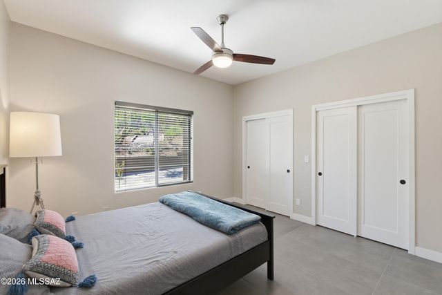 5700 N Paseo Otono, Tucson, AZ 85750