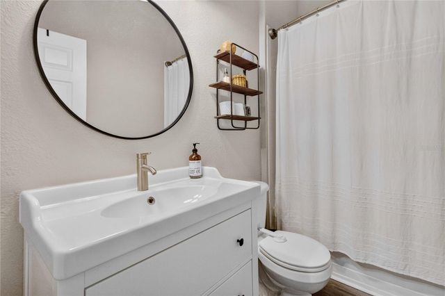 11326 LAUREL BROOK COURT, Riverview, FL 33569