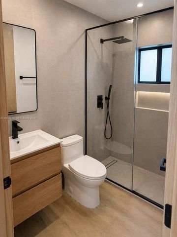 12810 SW 18th St, Miami, FL 33175