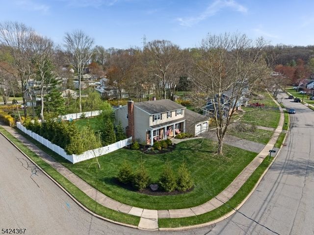 25 Jay St, Roxbury Twp., NJ 07876