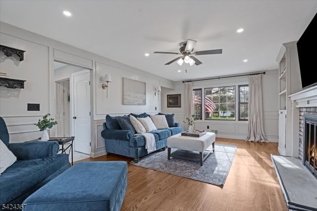 25 Jay St, Roxbury Twp., NJ 07876