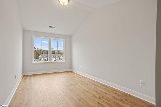 224 Lake Greenwood Boulevard, Greenwood, SC 29649