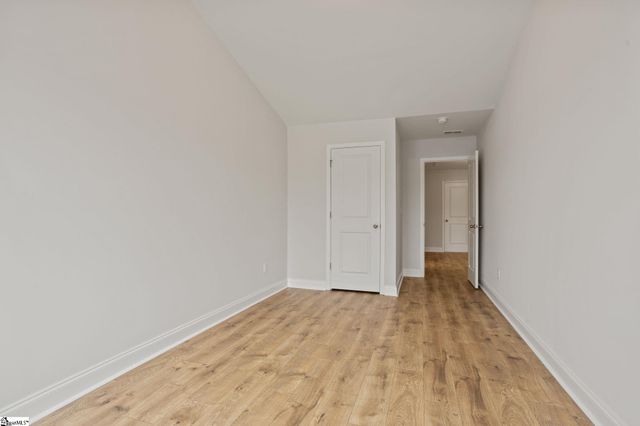 224 Lake Greenwood Boulevard, Greenwood, SC 29649