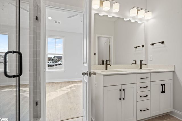 224 Lake Greenwood Boulevard, Greenwood, SC 29649